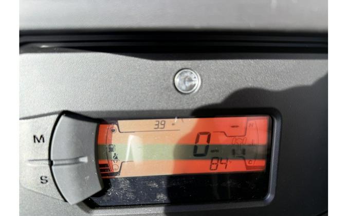 2026 Can-Am SSV DEF MAX XTCAB 65 HD11 BK 26 XT CAB HD11