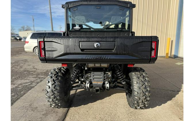 2026 Can-Am SSV DEF MAX XTCAB 65 HD11 BK 26 XT CAB HD11