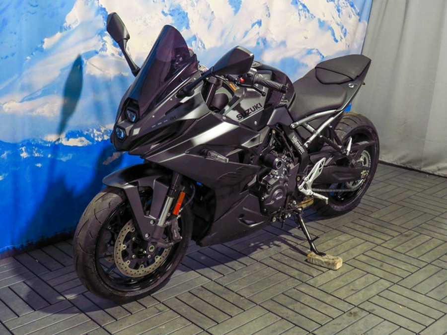 2025 Suzuki GSX 8R