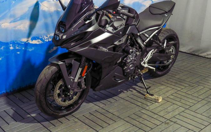 2025 Suzuki GSX 8R