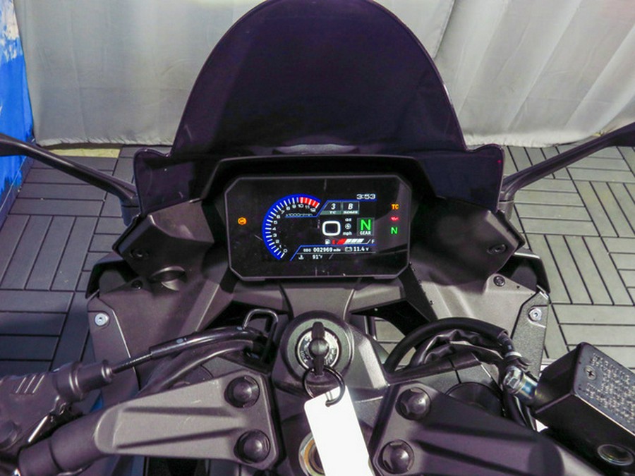 2025 Suzuki GSX 8R