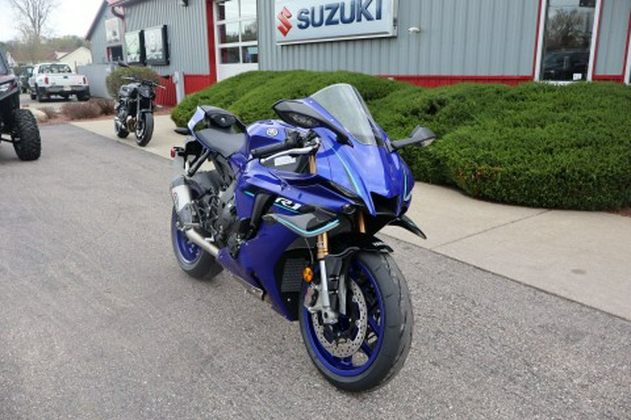2026 Yamaha YZF-R1