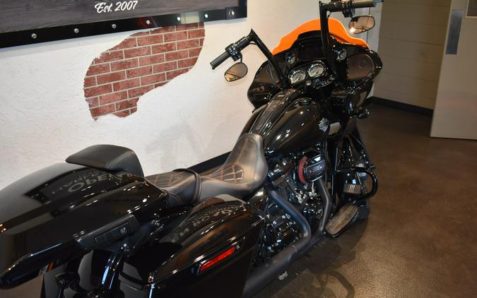 2022 Harley-Davidson® Road Glide® Special Vivid Black - Black Finish