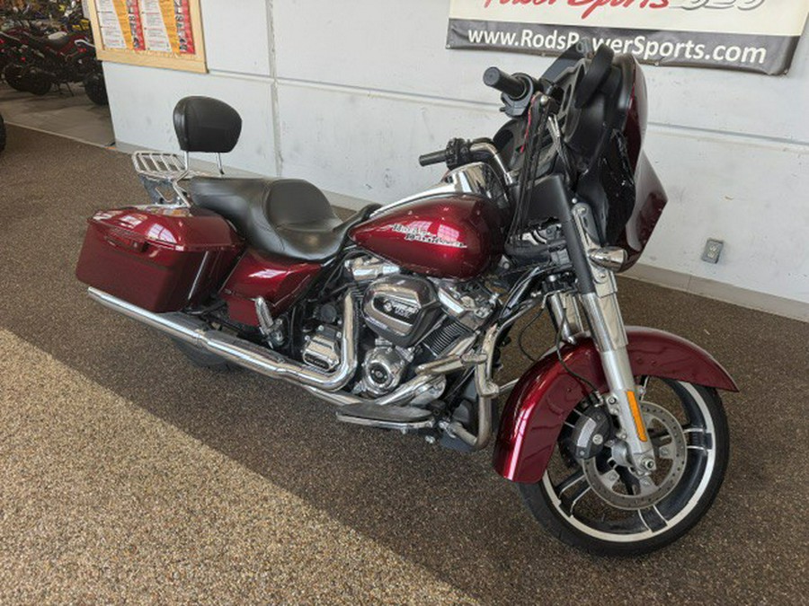 2017 STREET GLIDE - Harley-Davidson®