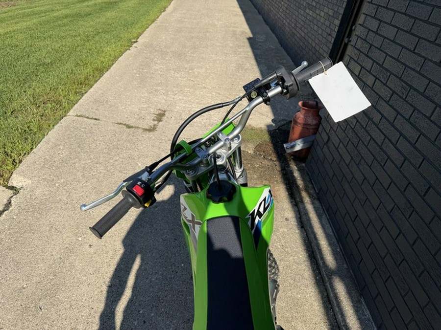 2027 Kawasaki KLX 140R F