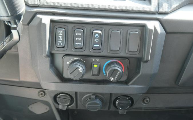 2025 POLARIS RANGER CREW XP 1000 NORTHSTAR TEXAS EDITION