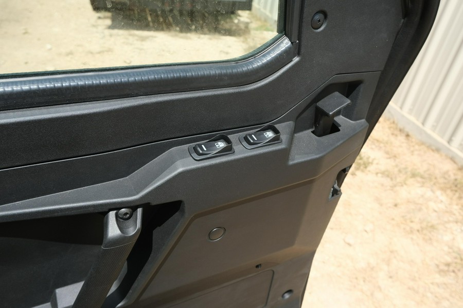 2025 POLARIS RANGER CREW XP 1000 NORTHSTAR TEXAS EDITION