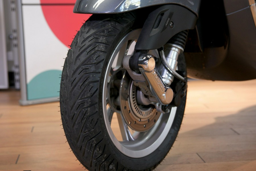 2021 Vespa PRIMA 150 TOUR