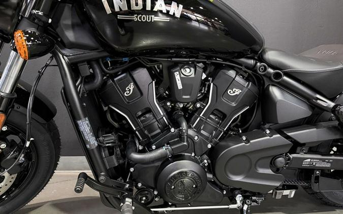 2026 Indian Scout Bobber Black Metallic