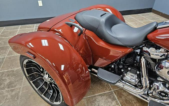 2024 Harley-Davidson® FLTRT - Road Glide® 3