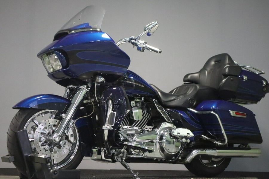 2015 Harley-Davidson CVO Road Glide Ultra