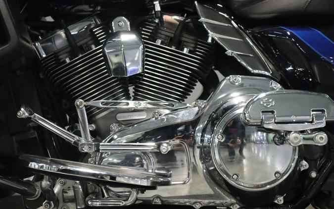 2015 Harley-Davidson CVO Road Glide Ultra