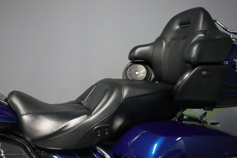 2015 Harley-Davidson CVO Road Glide Ultra