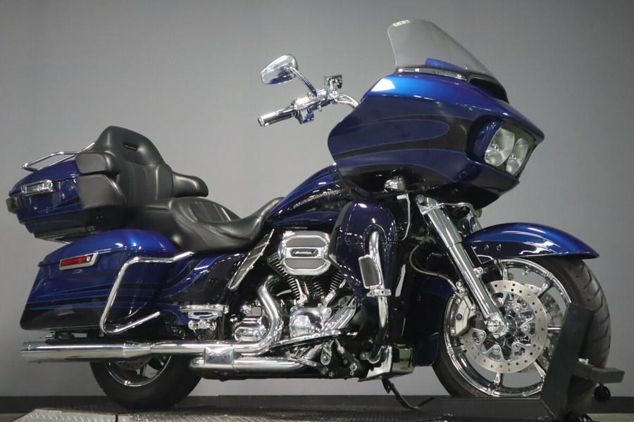2015 Harley-Davidson CVO Road Glide Ultra