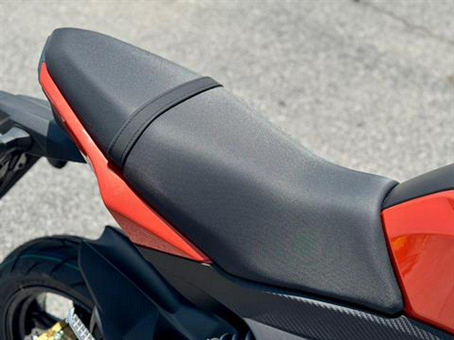 2025 Kawasaki Z125 Pro