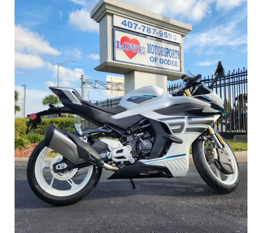 2026 CFMOTO 450SS CF400-12US - NEBULA WHITE