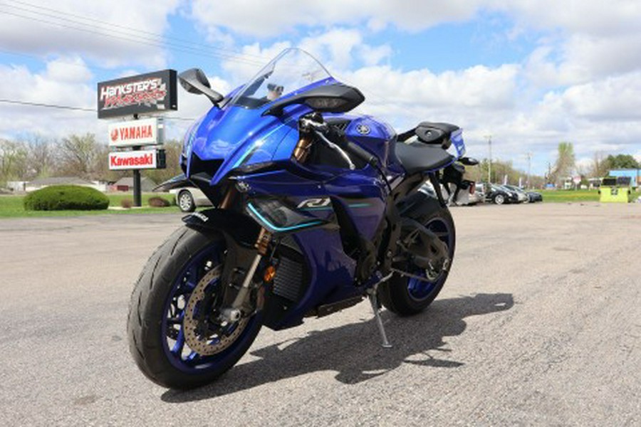 2026 Yamaha YZF-R1