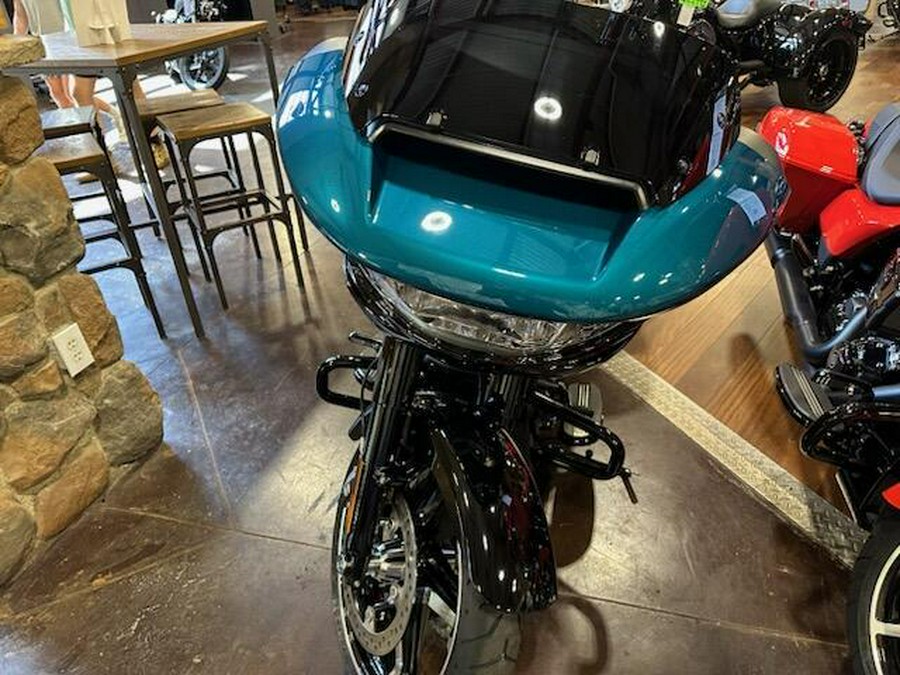 2026 Harley-Davidson Road Glide Teal Thunder / Vivid Black Black Trim