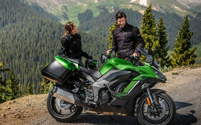 2027 Kawasaki NINJA® 1100SX SE ABS