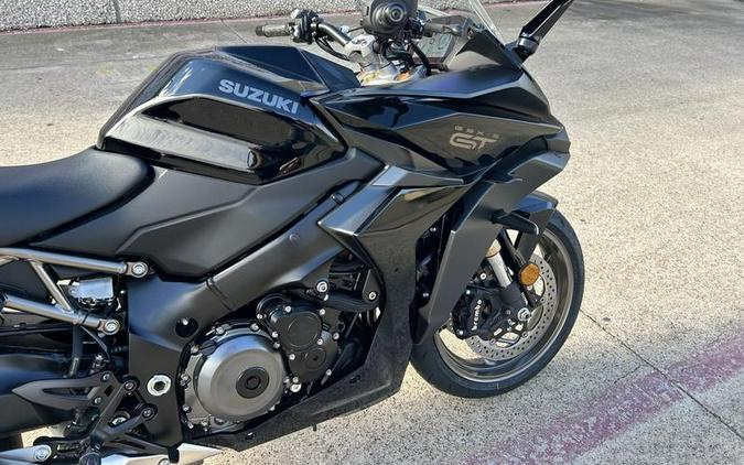 2024 Suzuki GSX-S1000GT Plus