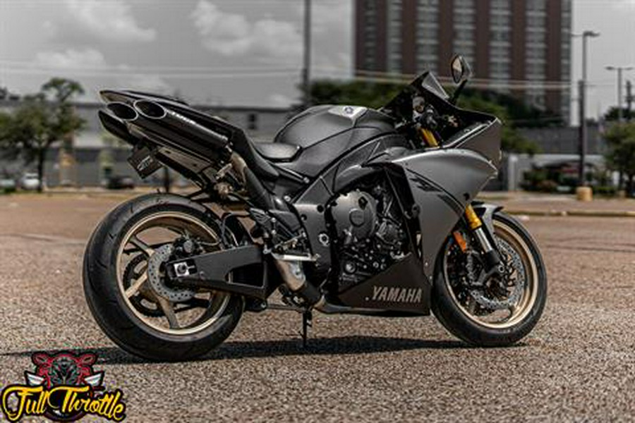 2014 Yamaha YZF-R1