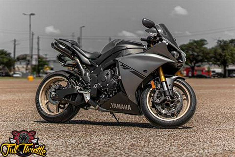 2014 Yamaha YZF-R1