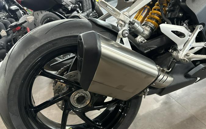 2025 Triumph Speed Triple 1200 RS