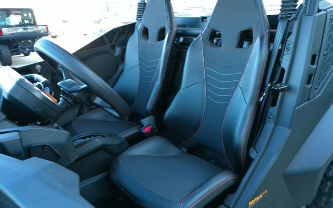 2026 Can-Am® Commander XT-P 1000R