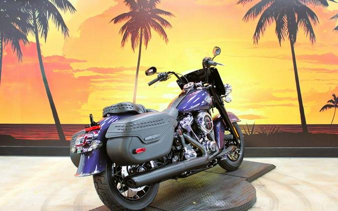 2026 Harley-Davidson® FLHC - Heritage Classic