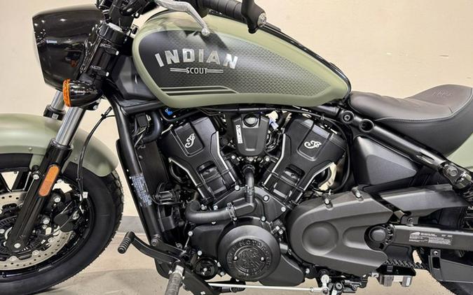 2026 Indian Scout Bobber Limited +Tech Moss Green Smoke