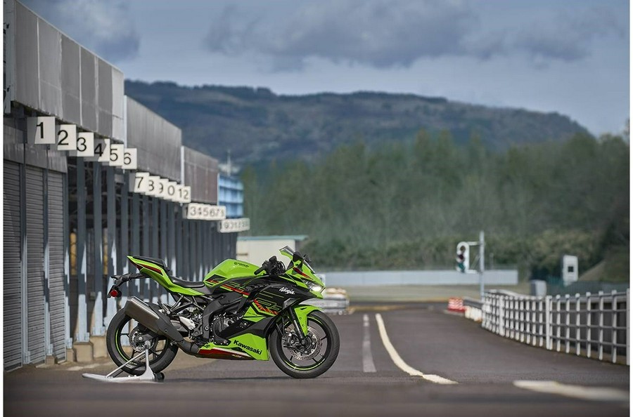 2023 Kawasaki Ninja® ZX™-4RR KRT Edition