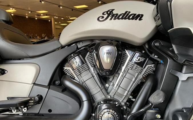 2023 Indian Motorcycle® Pursuit Dark Horse Silver Quartz Smoke
