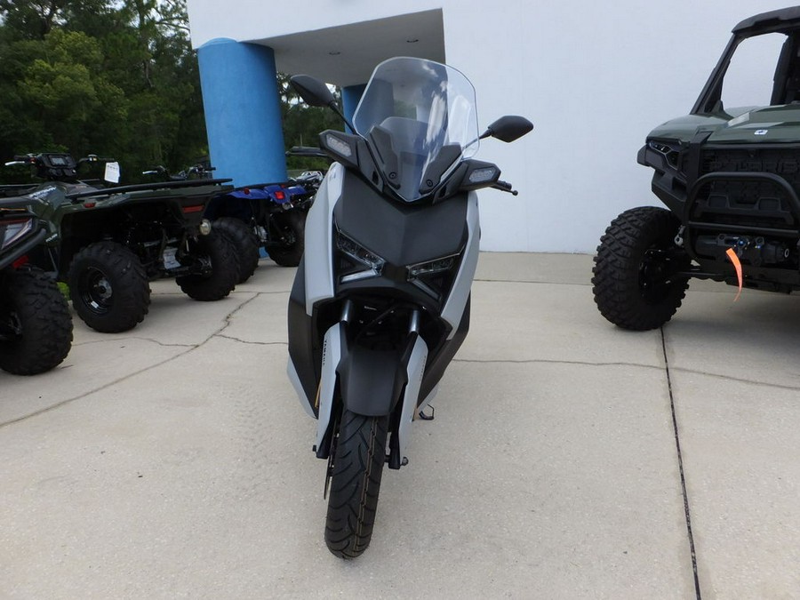 2024 Yamaha XMAX™ Base