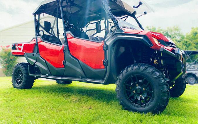 2025 Honda Pioneer 1000-5 Deluxe