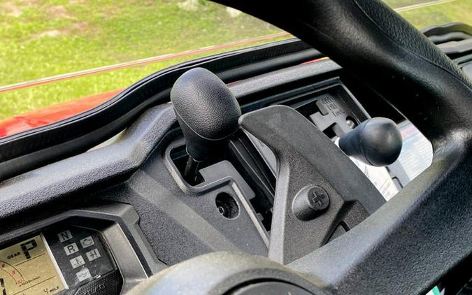 2025 Honda Pioneer 1000-5 Deluxe