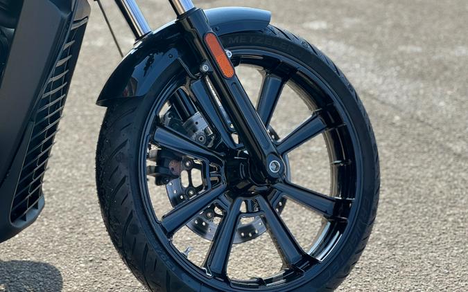 2022 Indian Motorcycle Scout® Rogue Sixty