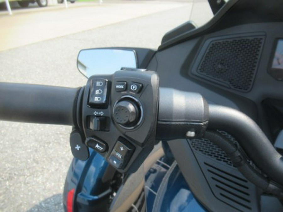 2023 Can-Am Spyder RT
