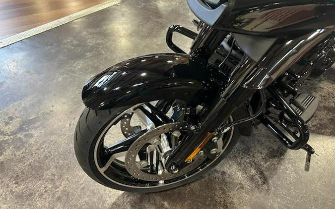 2026 Harley-Davidson Street Glide Teal Thunder / Vivid Black Black Trim