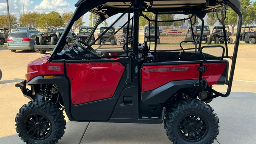 2026 Honda Pioneer 1000-5 Deluxe