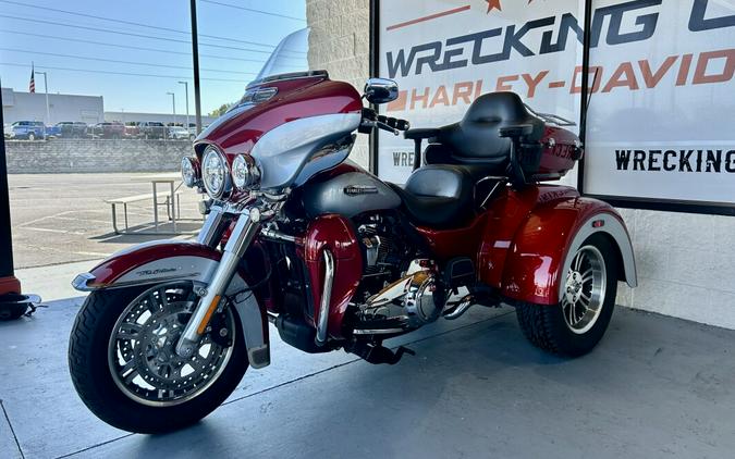 FLHTCUTG 2019 Tri Glide Ultra