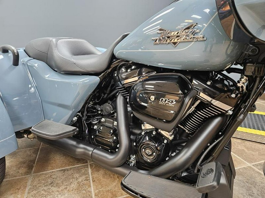 2024 Harley-Davidson® FLTRT - Road Glide® 3