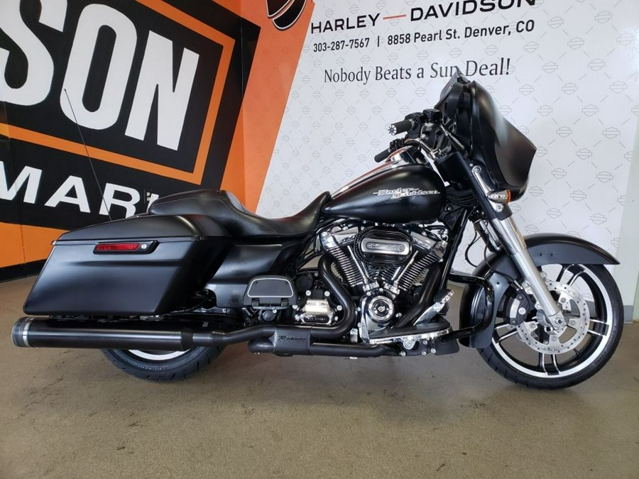 2017 Harley-Davidson Street Glide® Special