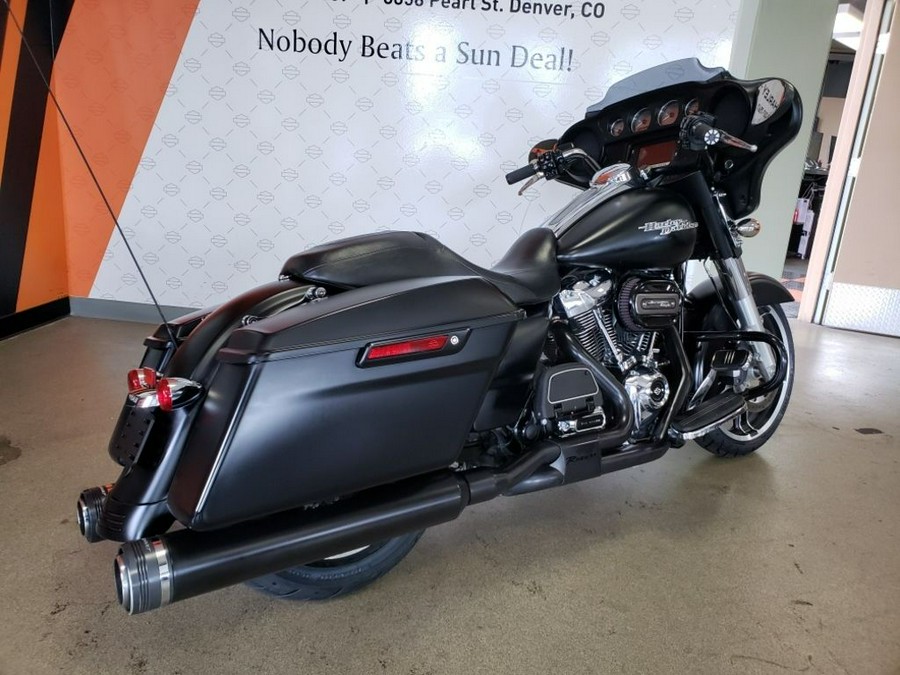 2017 Harley-Davidson Street Glide® Special