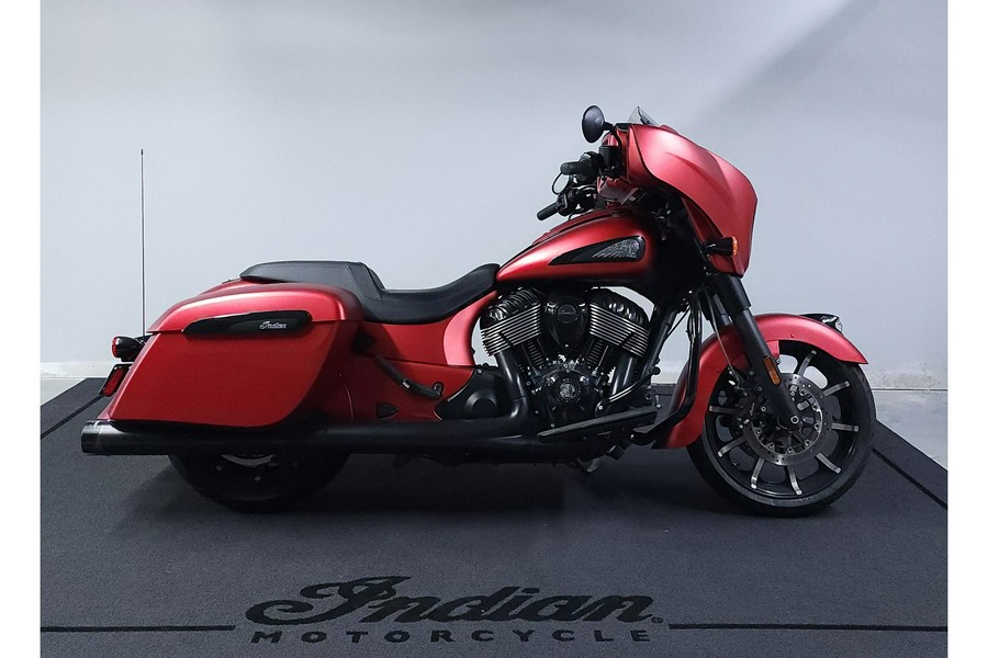 2020 Indian Motorcycle Indian® Chieftain® Dark Horse®