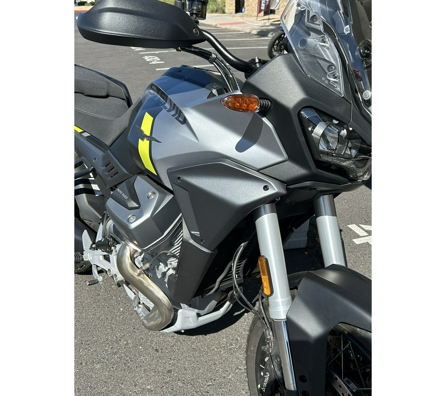 2024 Moto Guzzi Stelvio