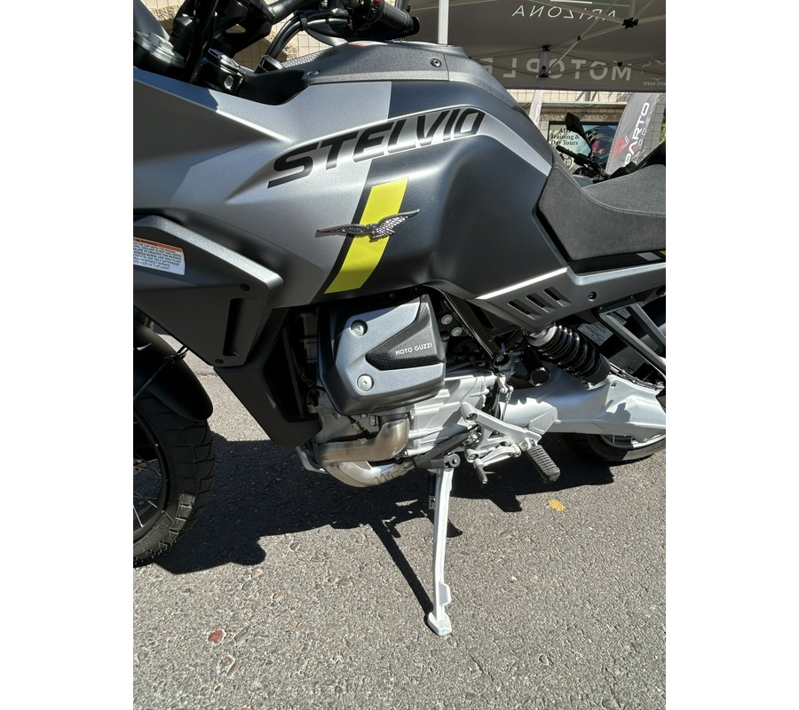 2024 Moto Guzzi Stelvio