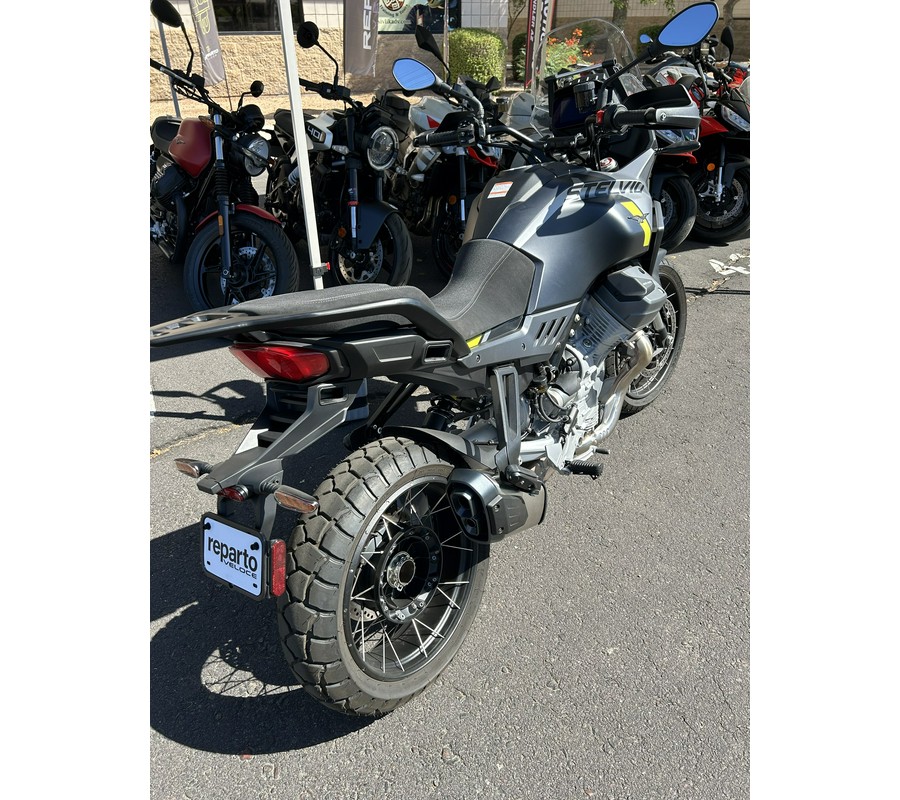 2024 Moto Guzzi Stelvio