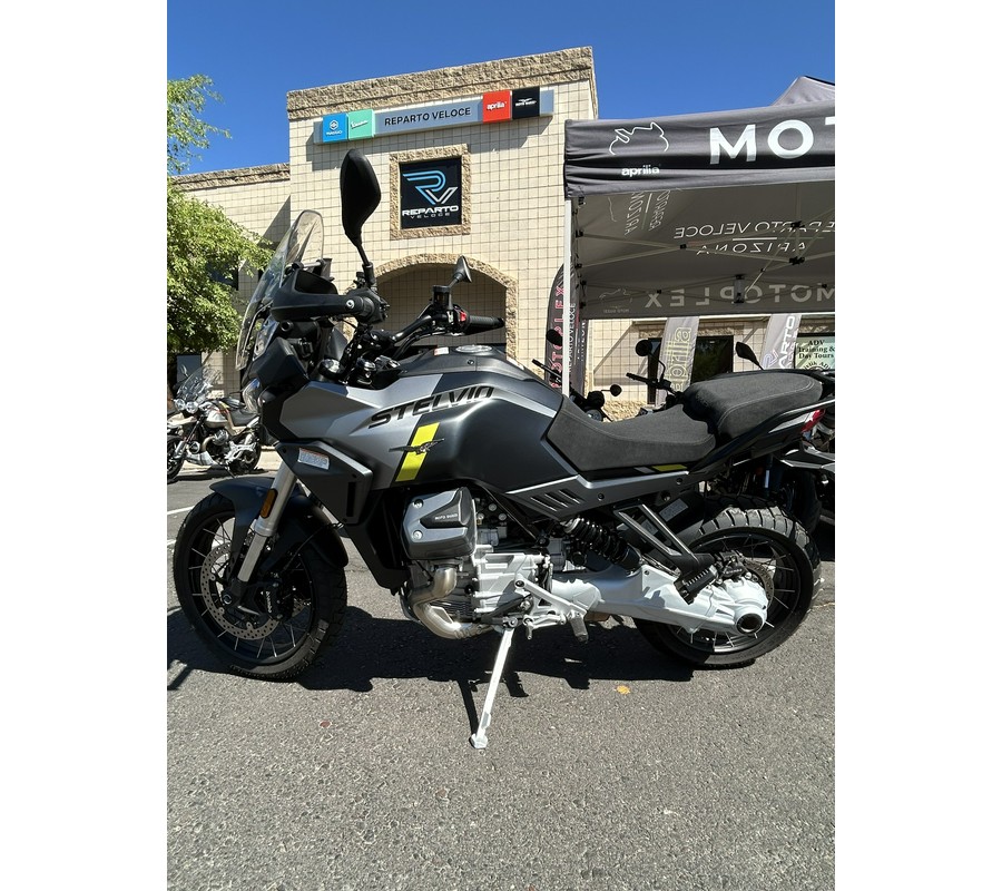 2024 Moto Guzzi Stelvio
