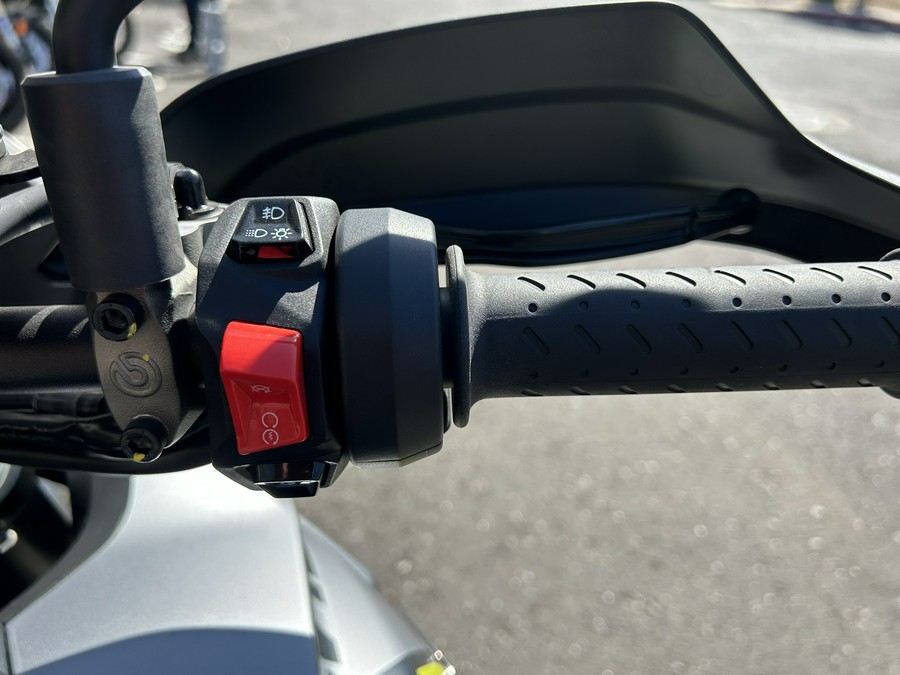 2024 Moto Guzzi Stelvio