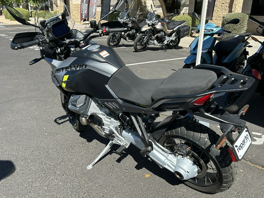 2024 Moto Guzzi Stelvio